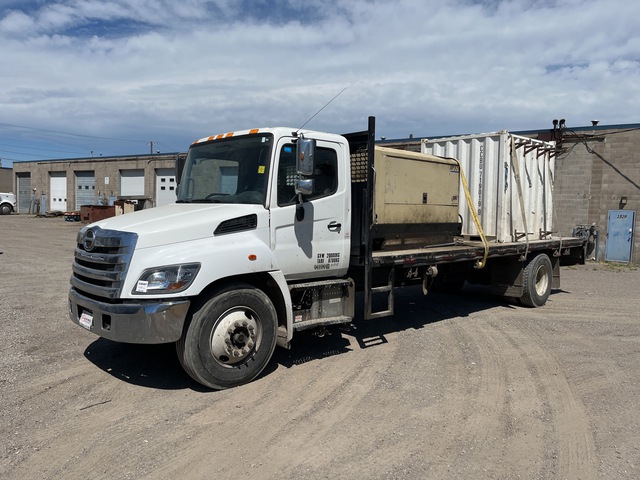 2016 Hino 308 4x2 Flatbed Truck 2016 Hino 308 4x2 Flatbed Truck