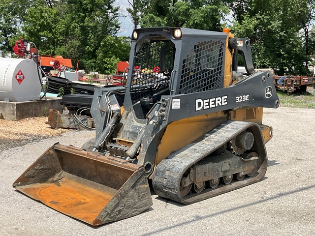 2016 John Deere 323E Compact Track Loader
