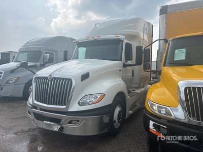 2018 International LT625 6x4 Sleeper Truck Tractor