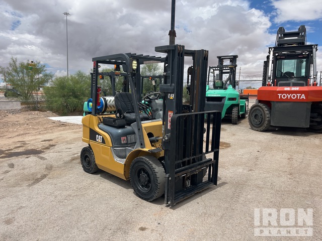 MONTACARGAS 2016 CATERPILLAR GP20N