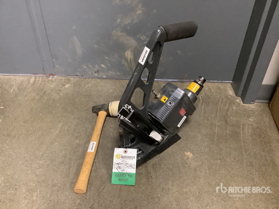 2014 Senco SHF 50 Pneumatic Flooring Nailer