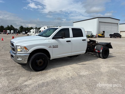 2017 Ram 3500 4x4 Crew Cab Cab and Chassis