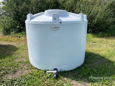 FreeForm 1680 US Gal Tanque de agua