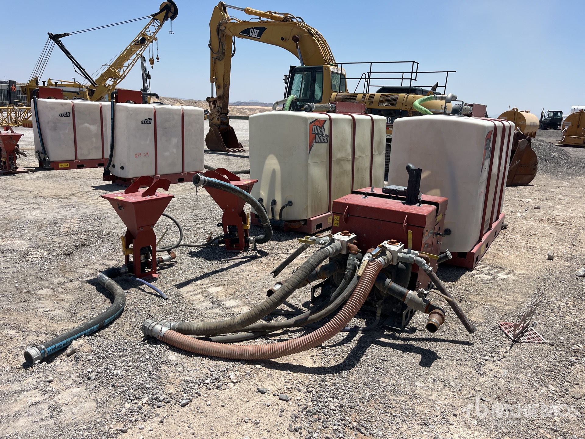 2022 Ditch Witch FM25X Sistema de mezcla de lodo