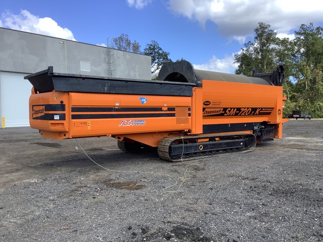 2023 Doppstadt SM720.2K Tracked Trommel Screen