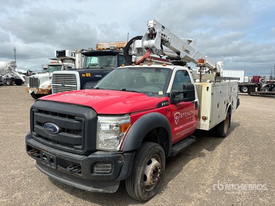 Altec AT37-G 37 ft on 2012 Ford F-550 4x2 Camion de cubo