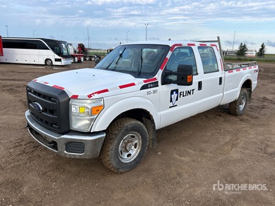 2015 Ford F-350 XL 4x4 Crew Cab Pick Up