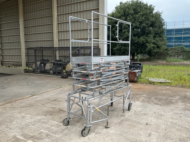 2009 年 Nittetsu kenzai US-36SR Scaffolding