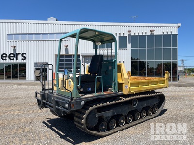 2013 Yanmar C50R-3C جرار نقل مجنزر