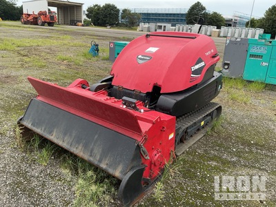 2016 年 Husqvarna ZHM-1550 Skid Steer Ride-On Mulcher Tractor