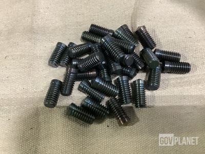 (886) 102-113-019 Plain Studs