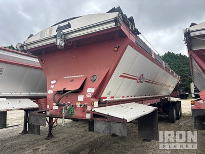 2013 Trail King OLB 332 NG 2 37 ft Tri/A Live Bottom Trailer
