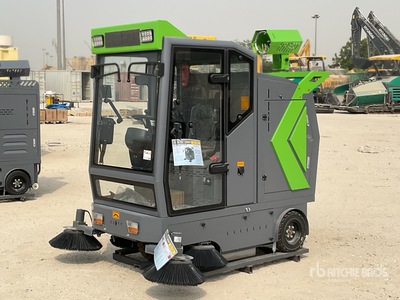 2025 OKG DY-2000D Ride-On Electric Barredora (Unused)