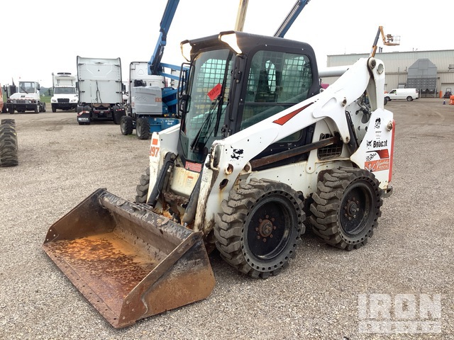 MINI CARGADOR SOBRE RUEDAS 2017 BOBCAT S650