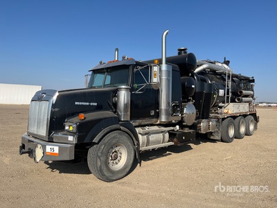 2005 Custom Vac on 2005 Western Star 4900 8x6 Sleeper Vacuum Excavator Truck