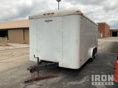 2010 King Cobra 16 ft T/A Gesloten aanhangwagen