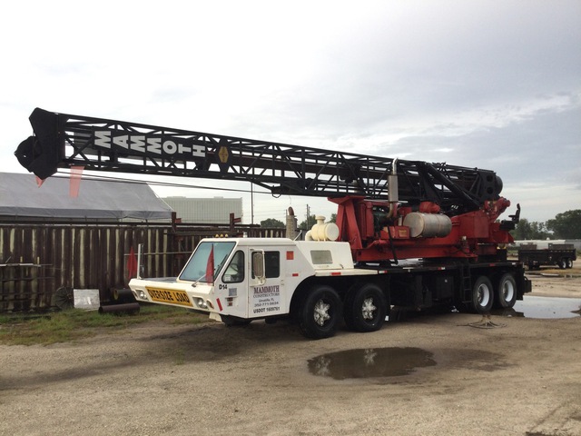 1982 Watson on 1987 Watson 3000 8x4 Foundation Drill 1982 Watson on 1987 Watson 3000 8x4 Foundation Drill