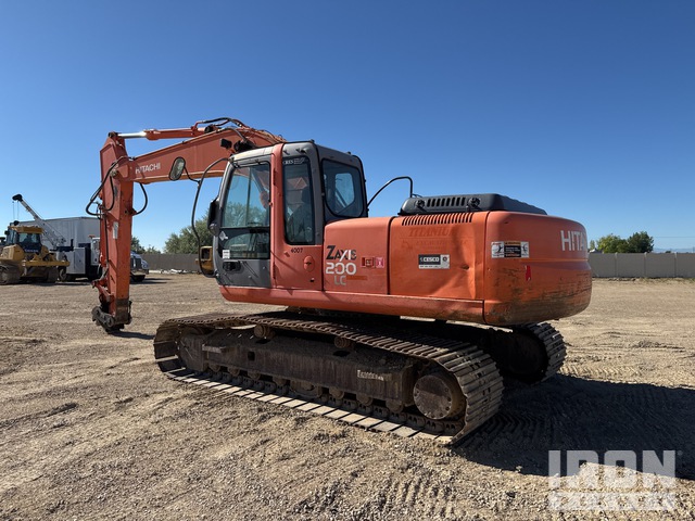 EXCAVADORA 2006 HITACHI EXCAVATOR