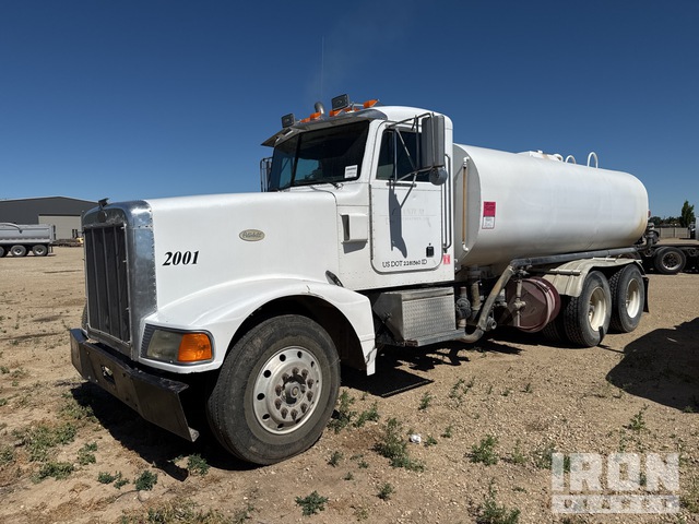1995 Peterbilt 377 6x4 Water Truck in Nampa, Idaho, United States ...