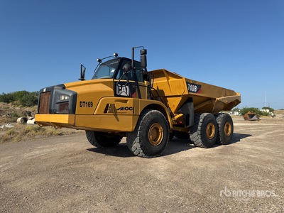 2015 Cat 740B Wywrotka przegubowa
