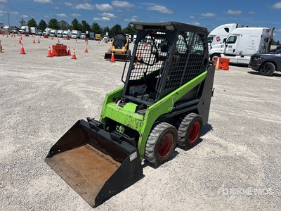 2015 Bobcat S70 Mini Chargeuse à direction à glissement
