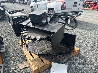 2025 GIYI 26 in Flat Skid Steer Stump Grinder (Unused)