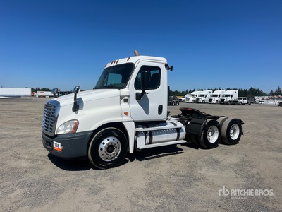2012 Freightliner Cascadia 125 6x4 トラックトラクター（T/A）