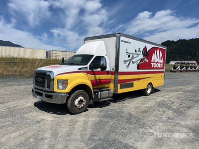 2021 Ford F-650 4x2 Autocarro furgonato