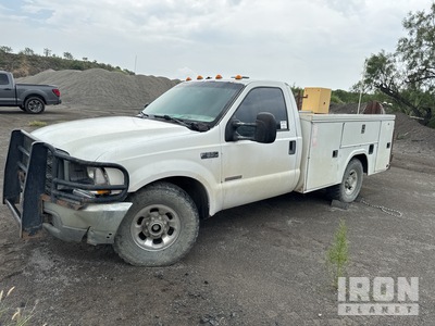 2004 Ford F-350 XL 4x2 Utility Truck