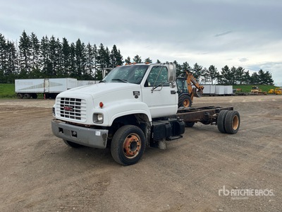 1999 GMC C6500 4x2 Cab and Chassis