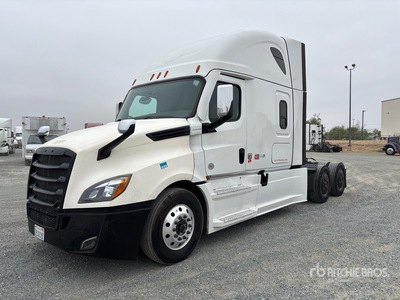 2022 Freightliner Cascadia 126 6x4 T/A Slaapcabine Trekker