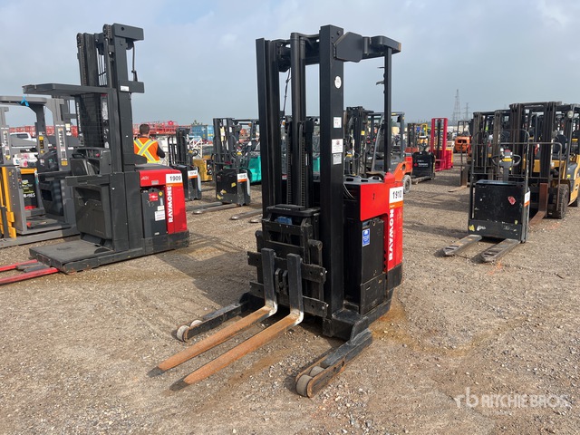 Order Picker Model R30es Raymond EASI R30TT 3000 lb Order Picker (Inoperable) | Ritchie Bros ...