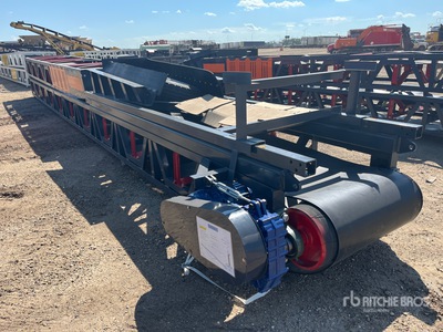 2025 TRIOSTACKER SKW32-60 32 in x 60 ft Portable Radial Stacking Convoyeur  (Unused)