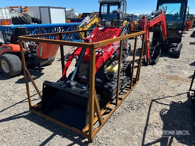 2025 AGT YSZT14 Mini Compact Track Loader (Unused)