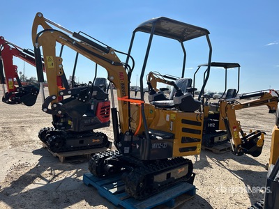 2025 AGT MX12-(Z) Mini Excavator (Unused)