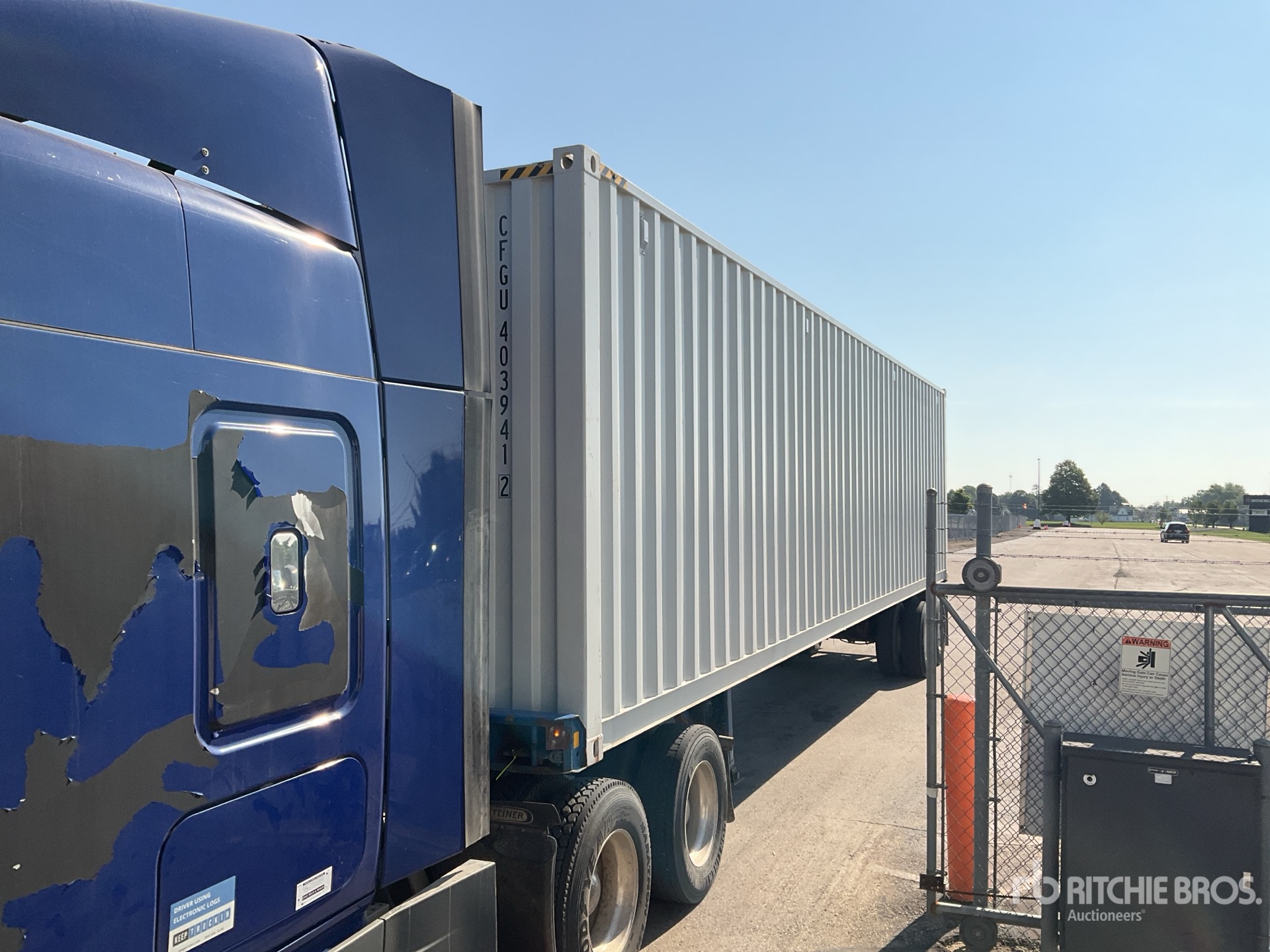 2025 40 ft High Cube Multi-Door Storage Container