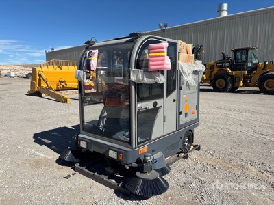 2025 OKG ZY-2300 Ride-On Barredora (Unused)