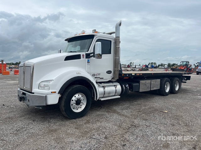 2018 Kenworth T880 6x4 Tilt Tray Truck | Ritchie Bros. Auctioneers