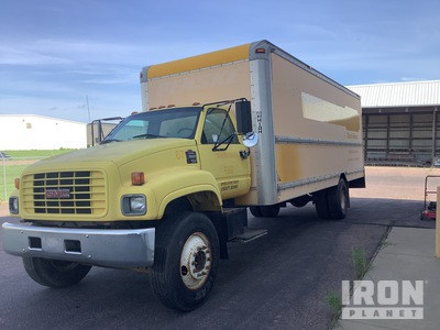 2002 GMC C6500 4x2 Van Truck