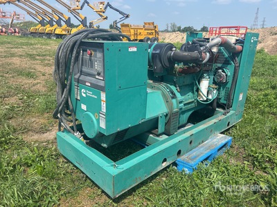 Onan 200 kW Skid-Mounted Stand-By Generator Set