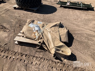 Surplus (1) HMMWV Humvee Cargo Cover & (1) HMMWV Humvee 4-Door Back ...