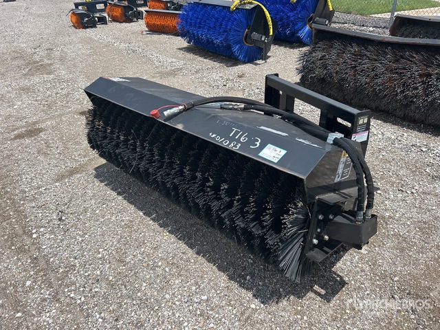 2023 Wolverine PAB-11-72W 72 in Angle Skid Steer Broom (Unused ...