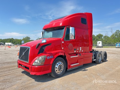 2013 Volvo VNL670 6x4 Sleeper Truck Tractor