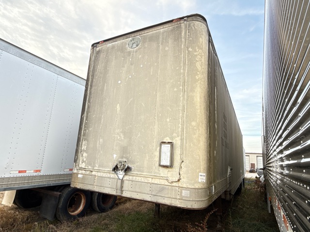 1987 Onan 600.ODFY-4XB/31106F 600 kW Containerized Stand-By Generator Set