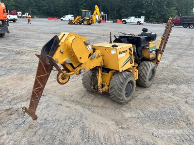 2013 Vermeer LM42 Walk Behind Zanjadora/tiendetubos