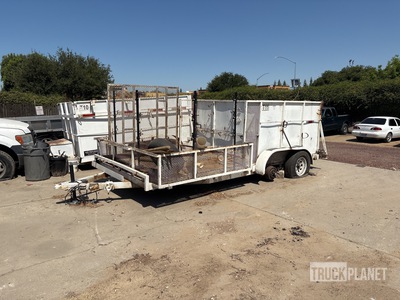 2000 15 ft T/A Utility Trailer