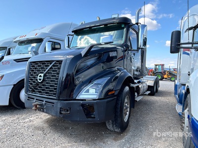 2019 Volvo VNL 6x4 Heavy Haul Ciągnik siodłowy T/A z kabiną dzienną