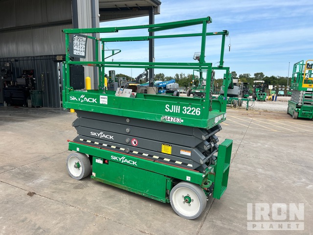 ELEVADOR TIJERA 2016 SKYJACK SJ3226