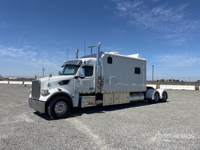 2023 Peterbilt 567 6x4 Cabeza Tractora Cabina Dormitorio