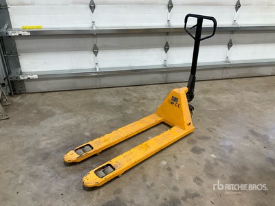 4400 lb Pallet Jack